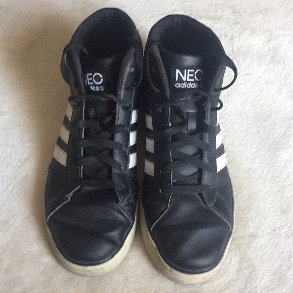⭐️ SALE⭐️ Black adidas men’s sneakers